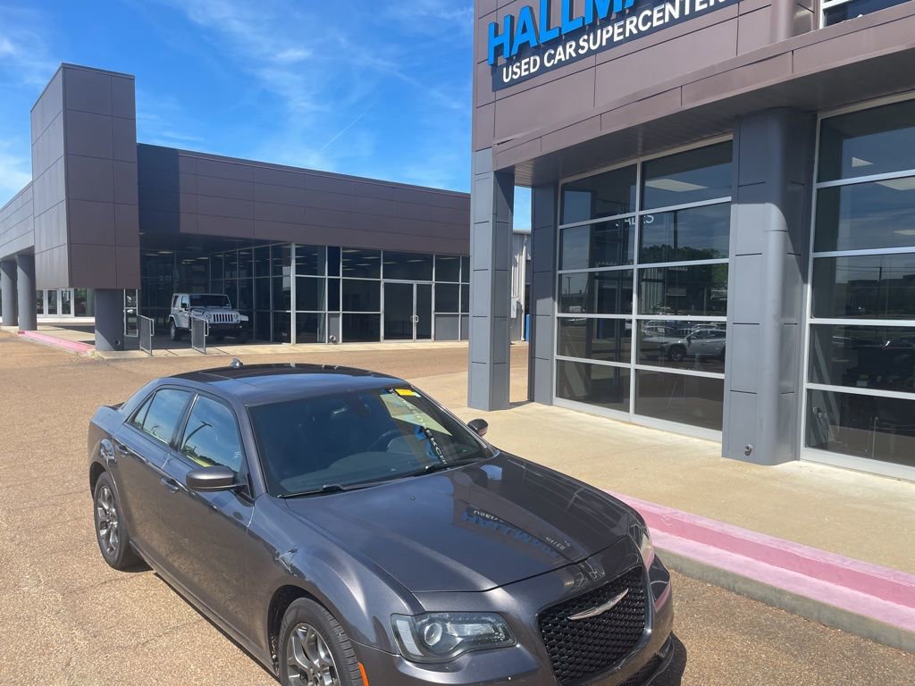Used 2016 Chrysler 300 S image 12