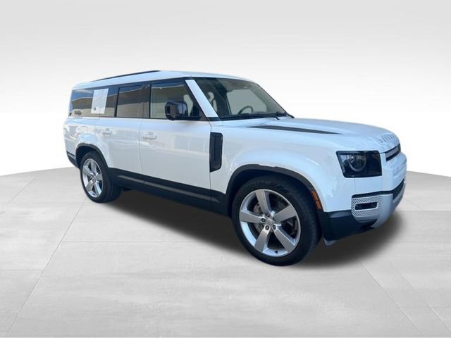 Used 2024 Land Rover Defender 130 S image 3