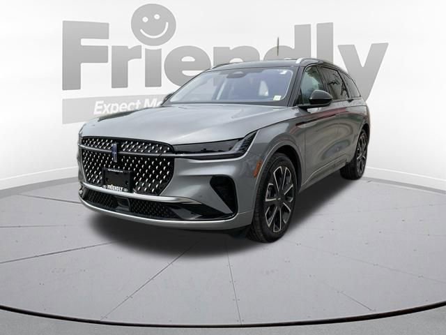 Used 2025 Lincoln Nautilus Reserve AWD/4WD image 22