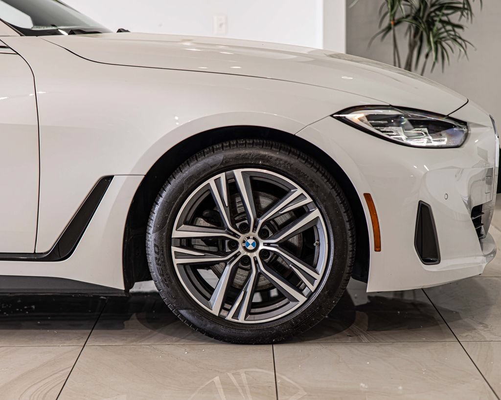 Used 2024 BMW 430i Gran Coupe xDrive w/ Premium Package AWD/4WD image 10