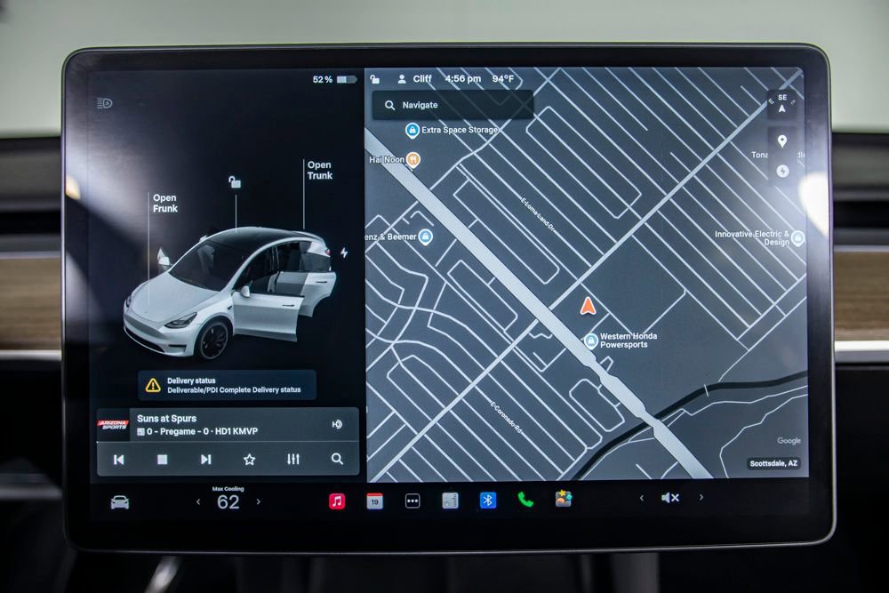 Used 2021 Tesla Model Y Performance AWD/4WD image 29