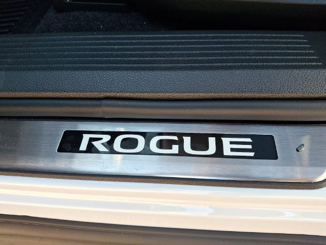 New 2026 Nissan Rogue Dark Armor AWD/4WD image 20