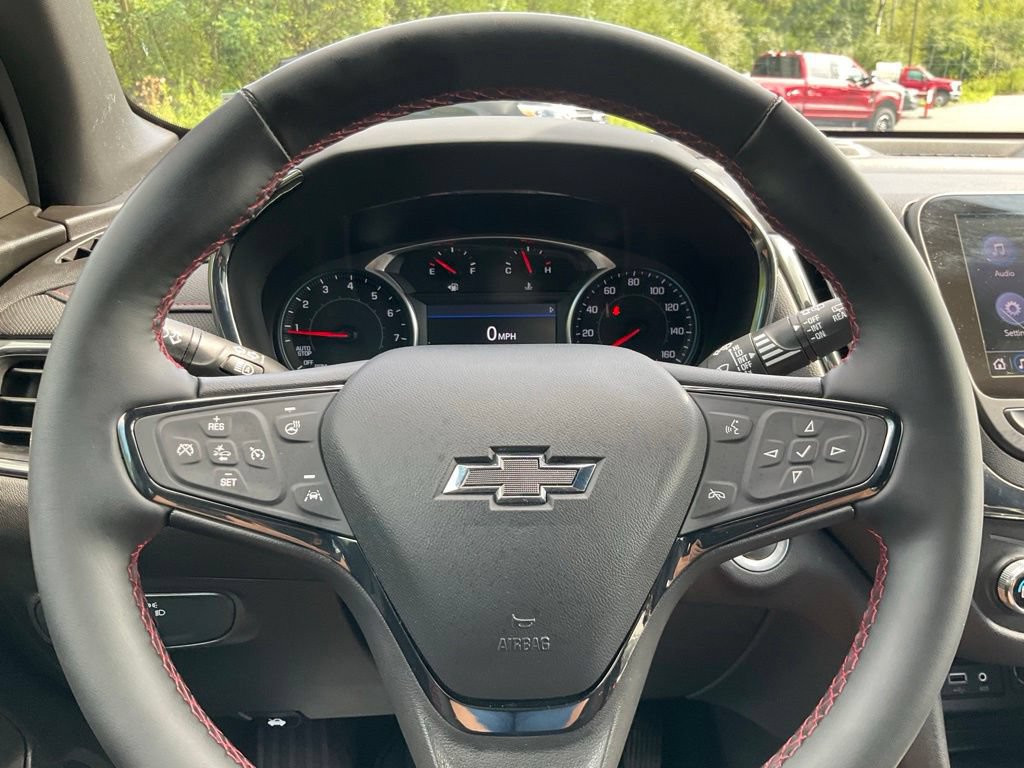 Used 2024 Chevrolet Equinox RS AWD/4WD image 7