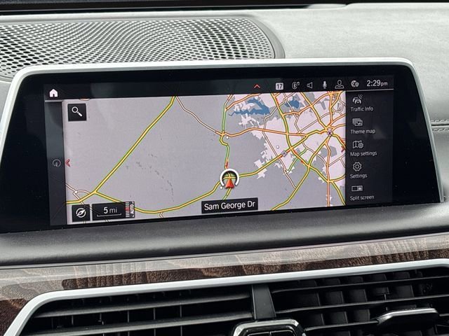 Used 2020 BMW 750i xDrive w/ Executive Package image 18