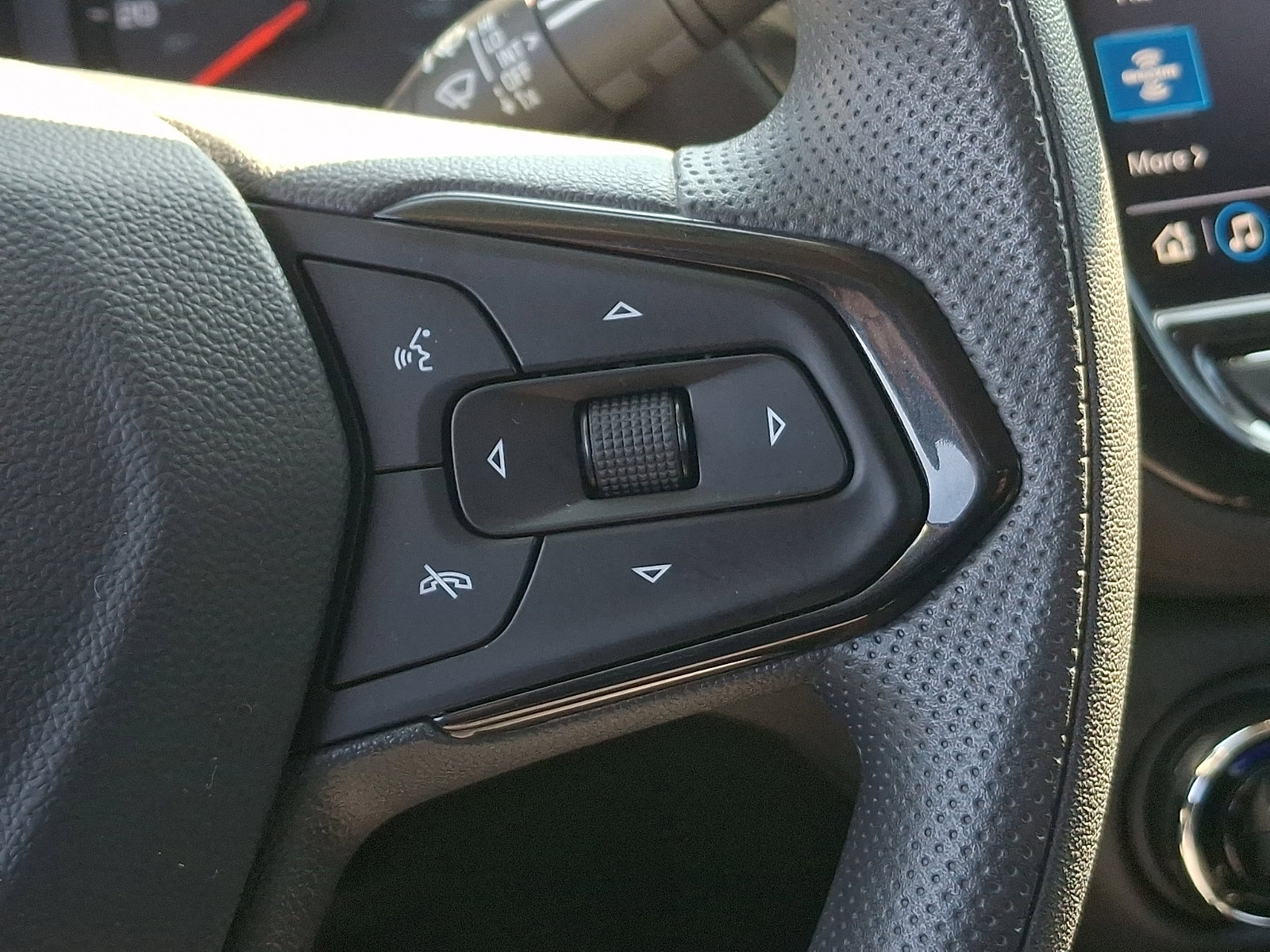 Certified 2023 Chevrolet TrailBlazer LT w/ Convenience Package image 21