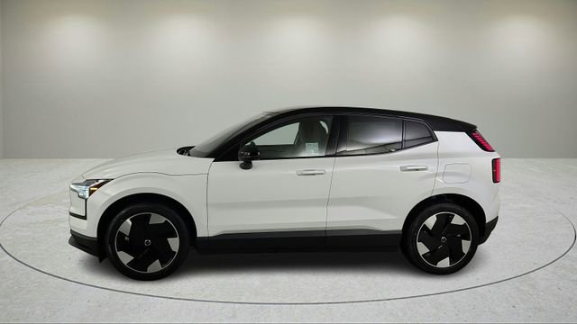 New 2026 Volvo EX30 Plus w/ Climate Package AWD/4WD image 7