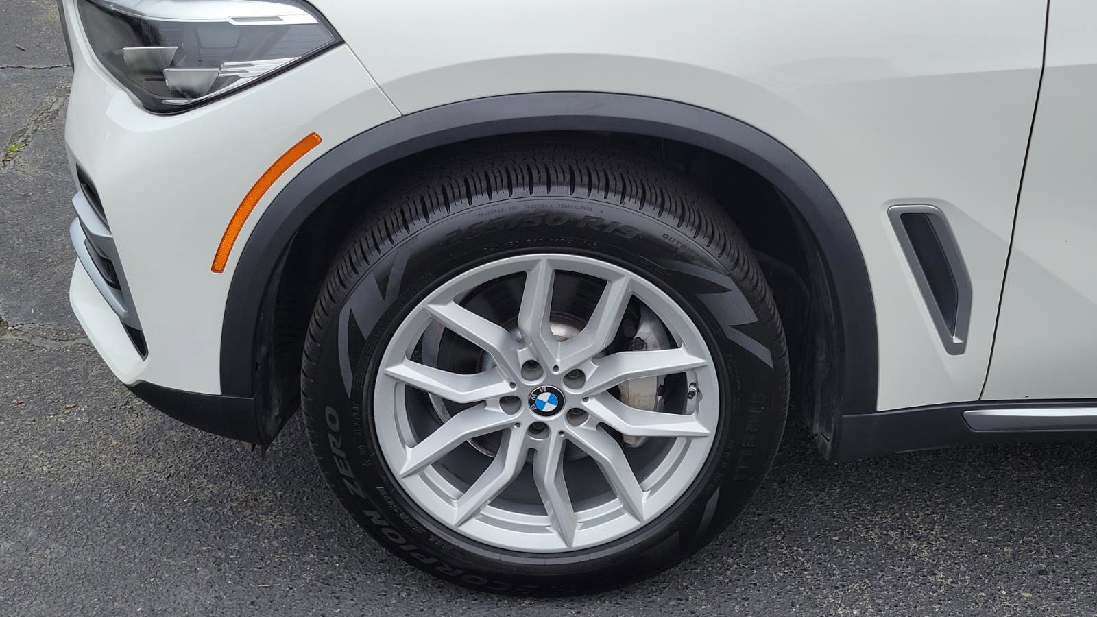 Used 2020 BMW X5 sDrive40i image 12