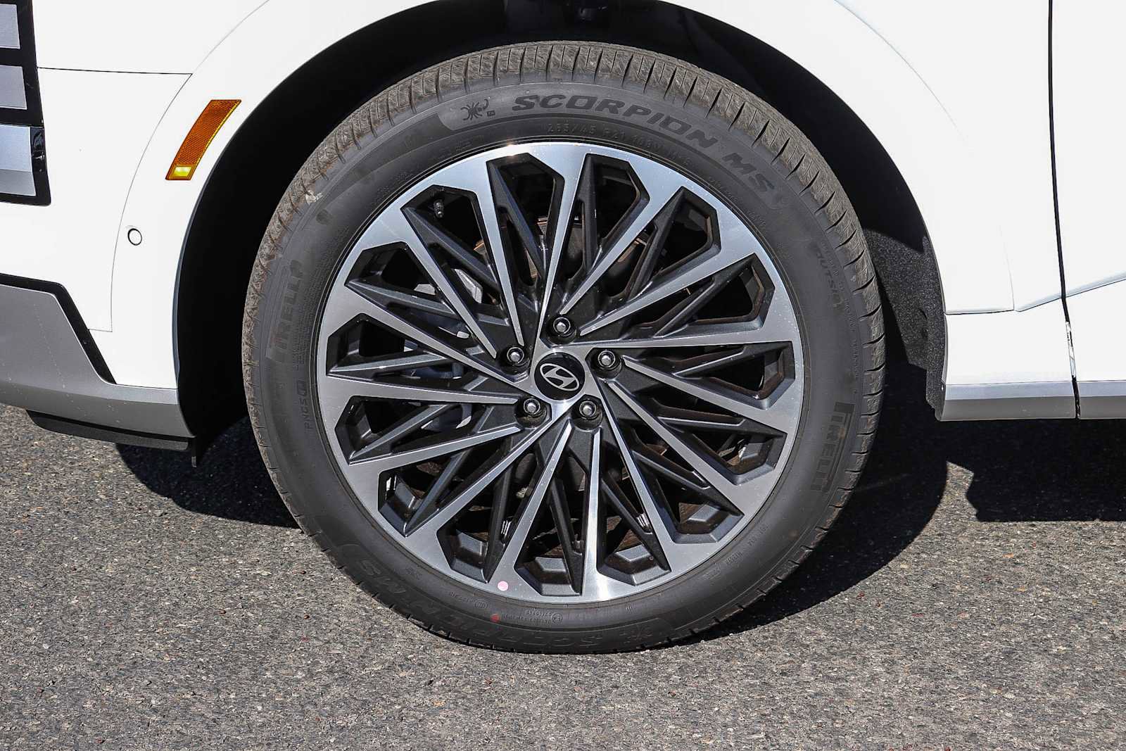 New 2026 Hyundai Palisade Calligraphy AWD/4WD image 12