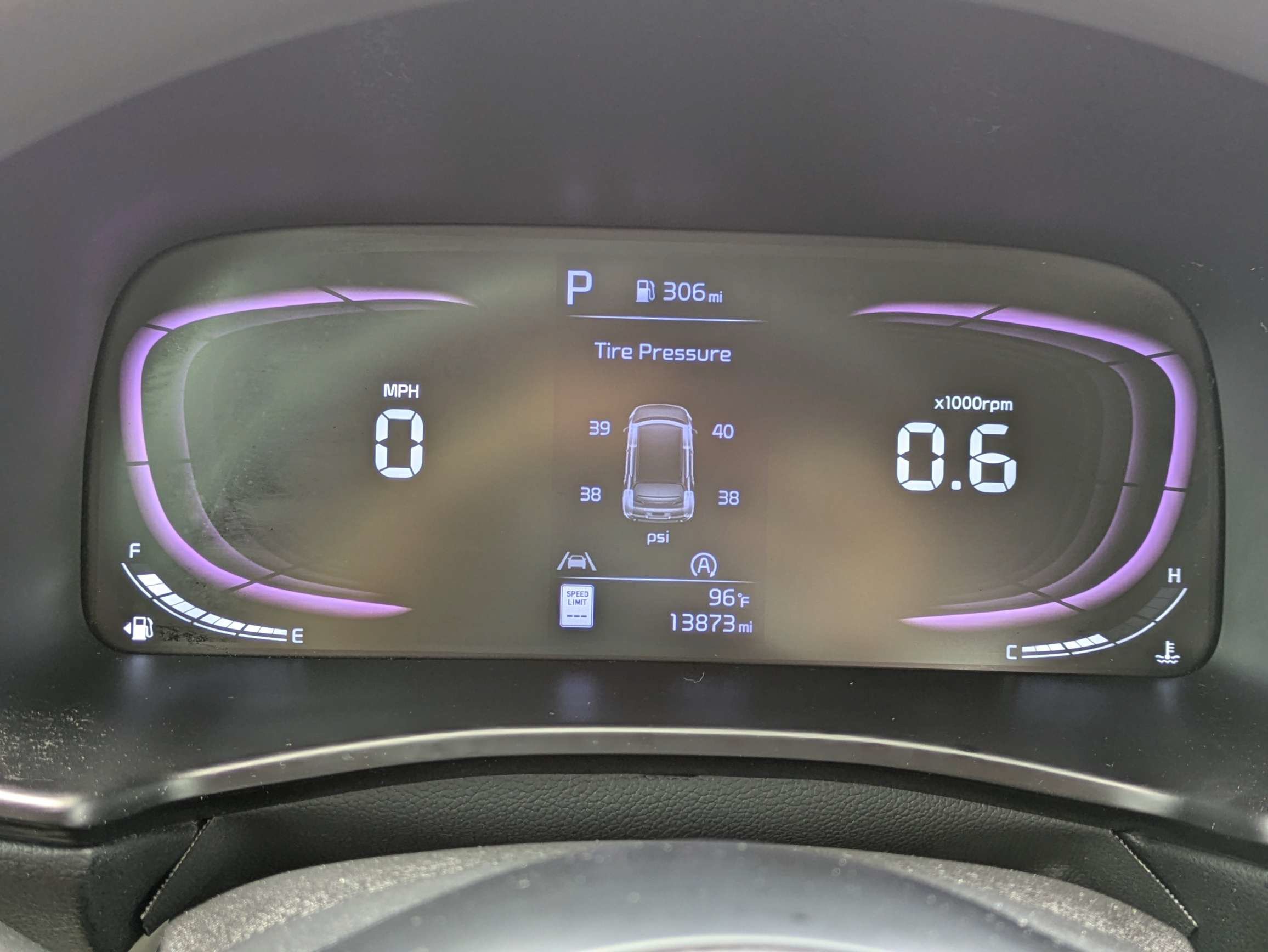 Certified 2023 Kia Soul LX w/ Option Group 015 FWD image 34