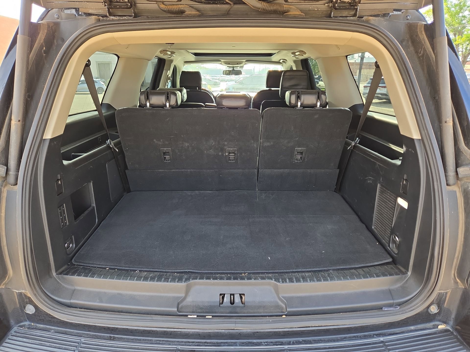 Used 2020 Ford Expedition Max Platinum AWD/4WD image 12