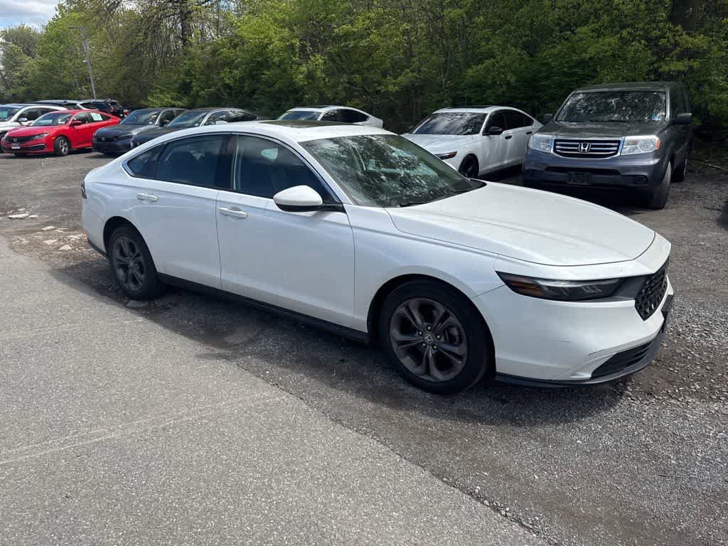 Certified 2023 Honda Accord EX image 16