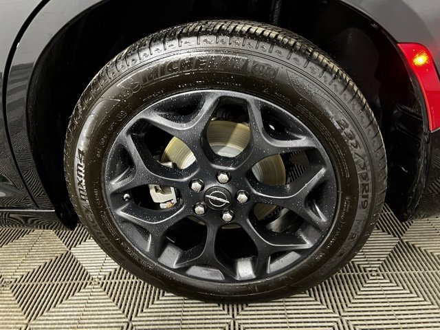 Used 2023 Chrysler 300 Touring L w/ Popular Equipment Group image 24