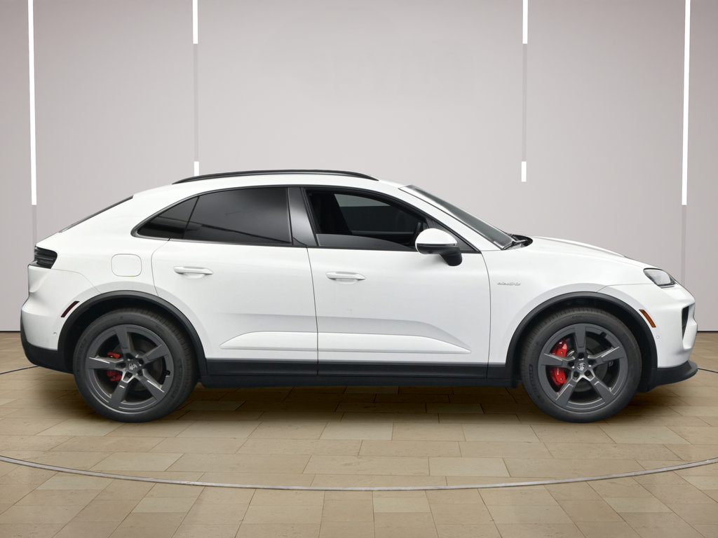 Certified 2025 Porsche Macan 4S Electric AWD/4WD image 26
