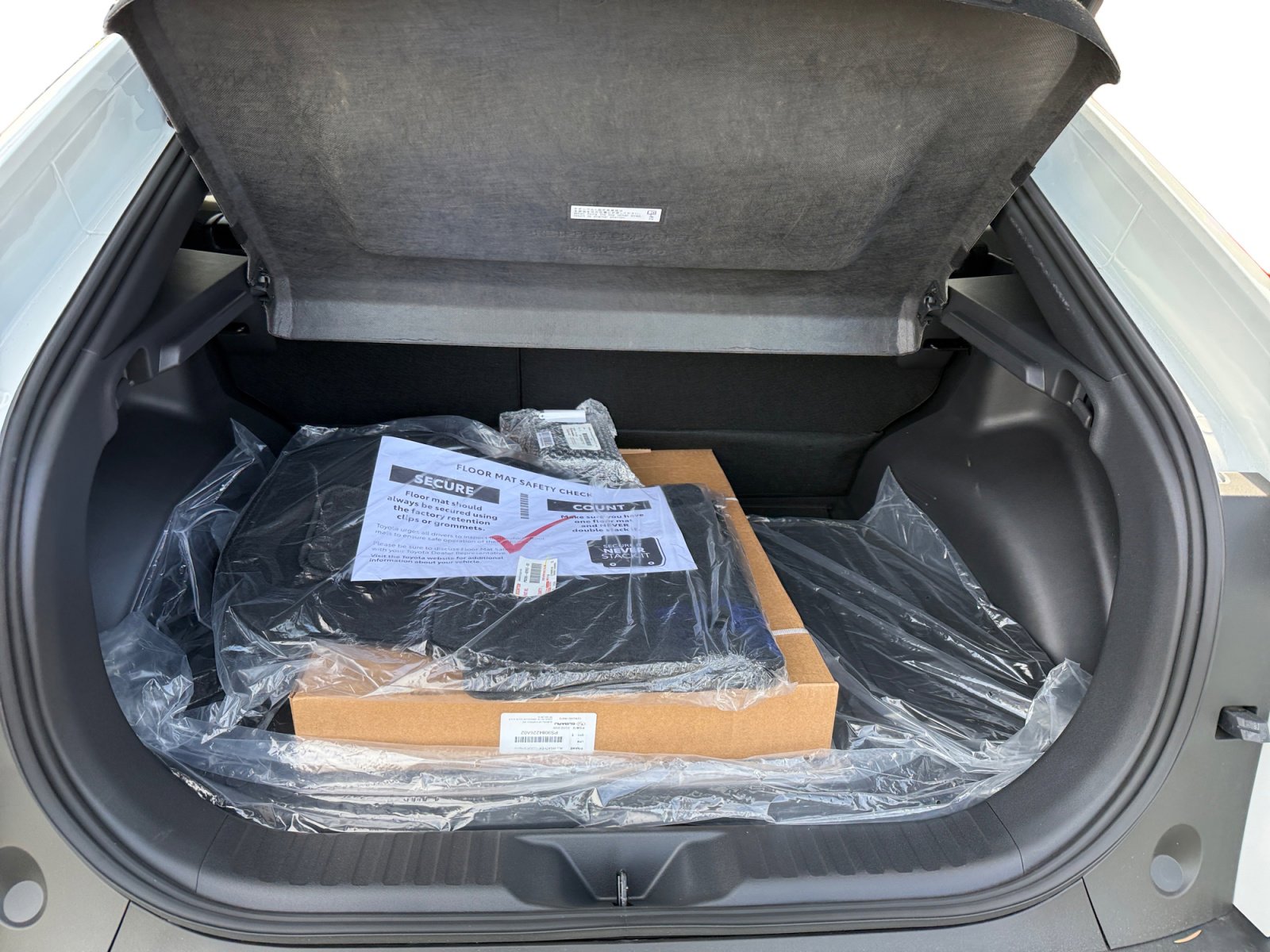 New 2026 Subaru Uncharted Premium image 17