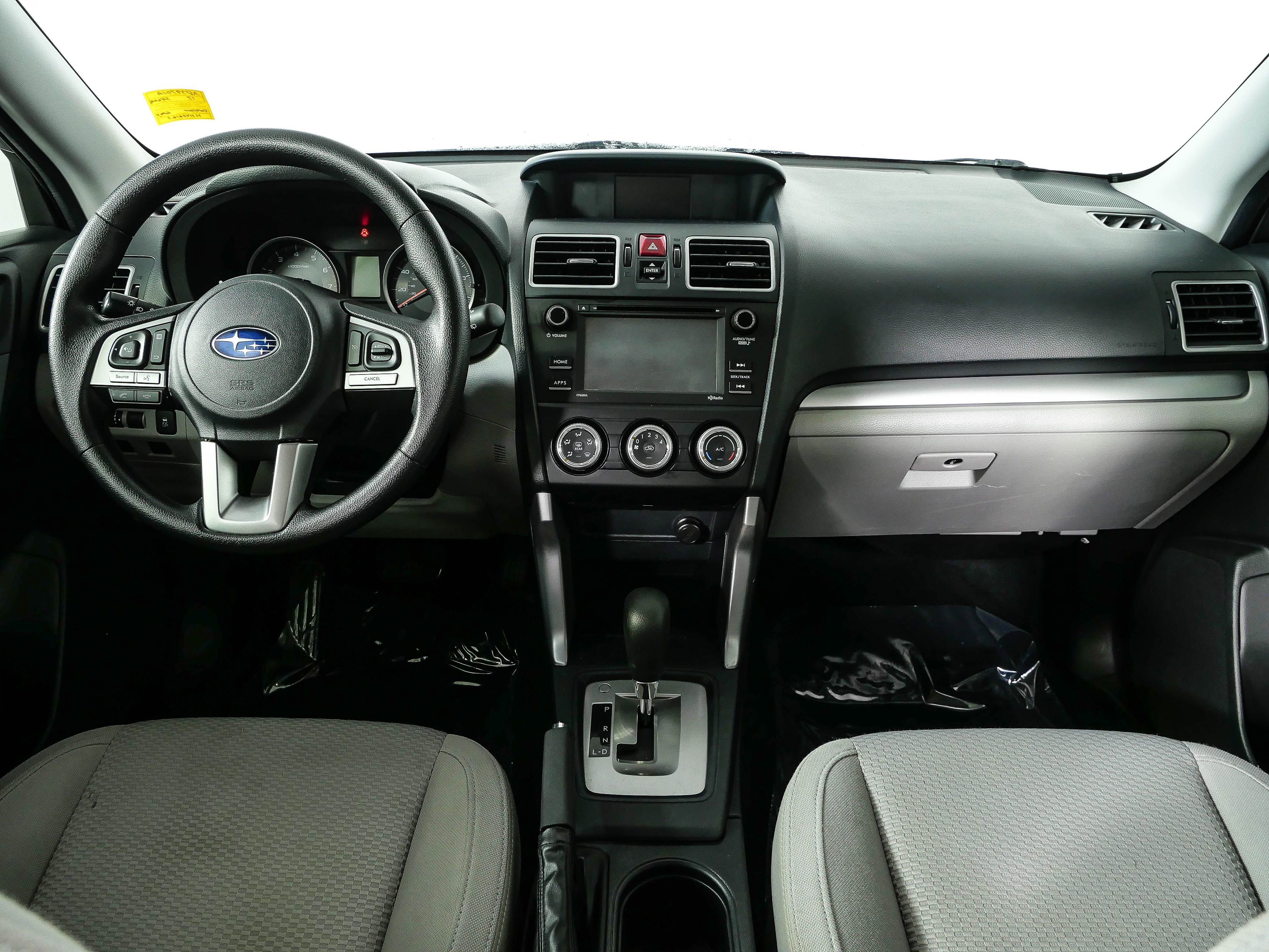 Used 2017 Subaru Forester 2.5i AWD/4WD image 17