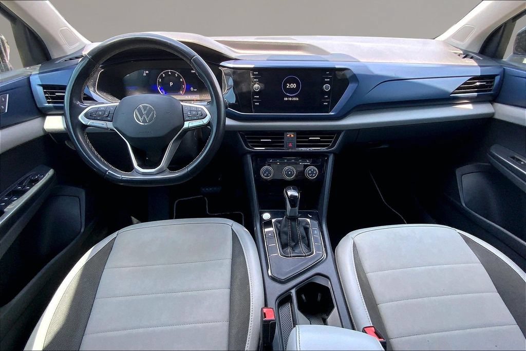Used 2023 Volkswagen Taos SE w/ Black Wheel Package FWD image 16