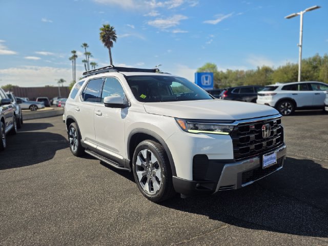 New 2026 Honda Pilot Elite image 4
