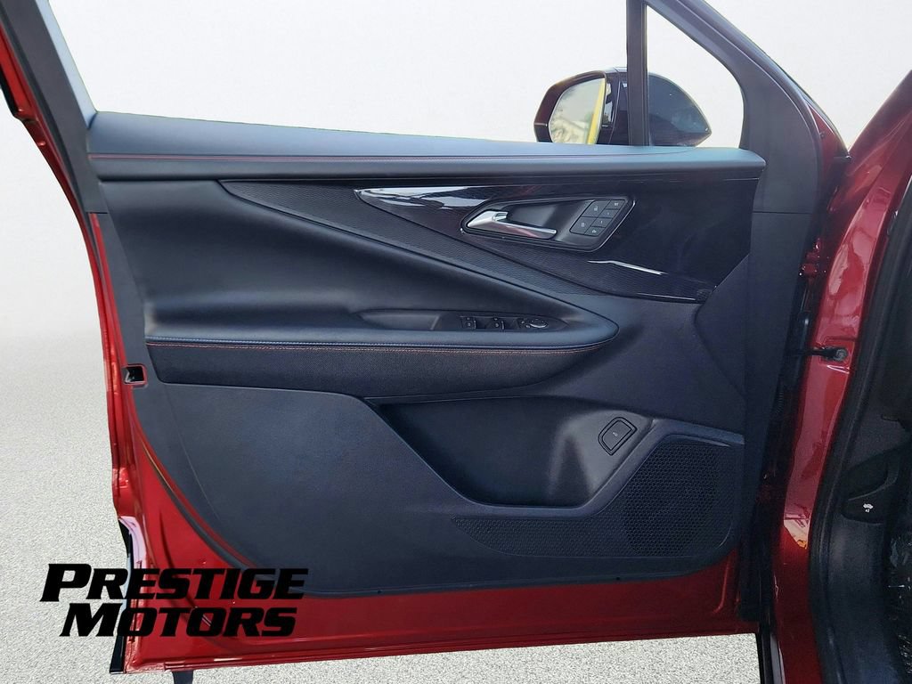 Used 2024 Chevrolet Blazer EV RS AWD/4WD image 19