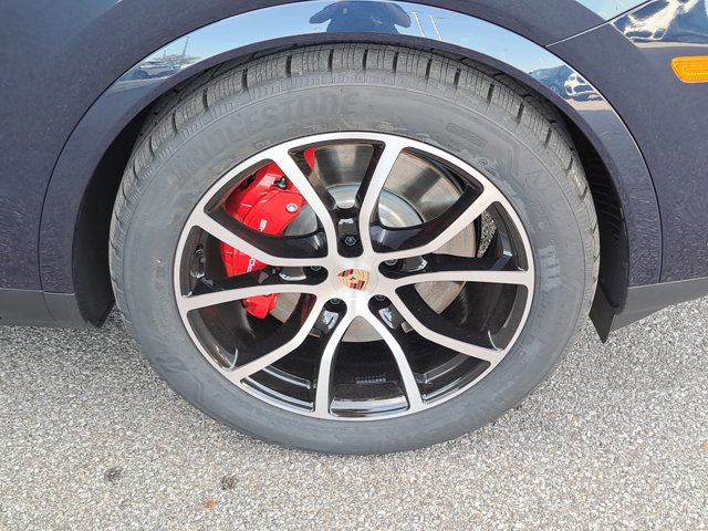 New 2026 Porsche Cayenne S AWD/4WD image 11