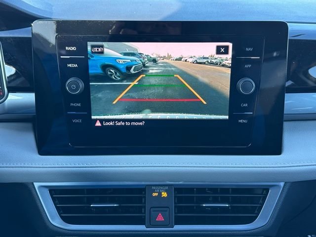 New 2026 Volkswagen Taos SEL AWD/4WD image 36