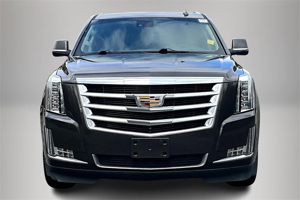 Used 2020 Cadillac Escalade Luxury image 4