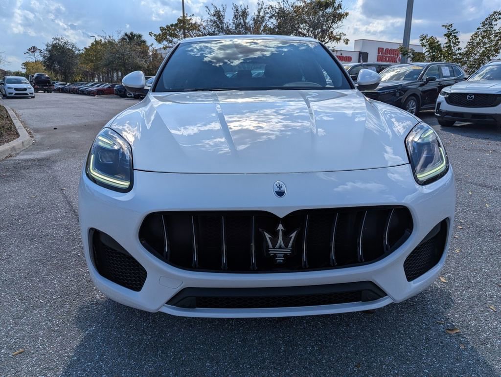 Used 2025 Mercedes-Benz GLB 250 4MATIC image 23