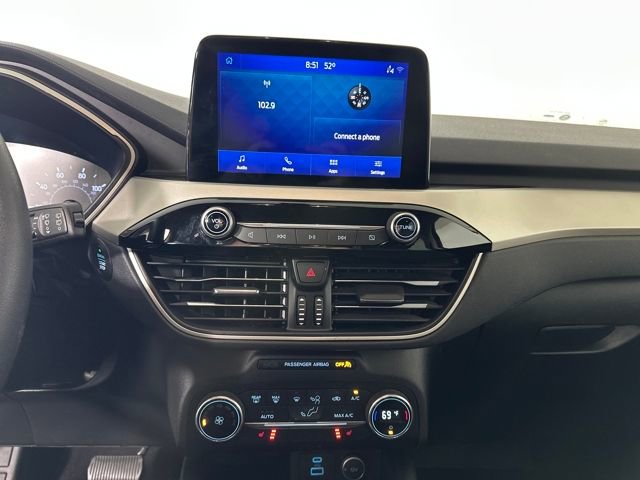 Used 2020 Ford Escape SE image 21