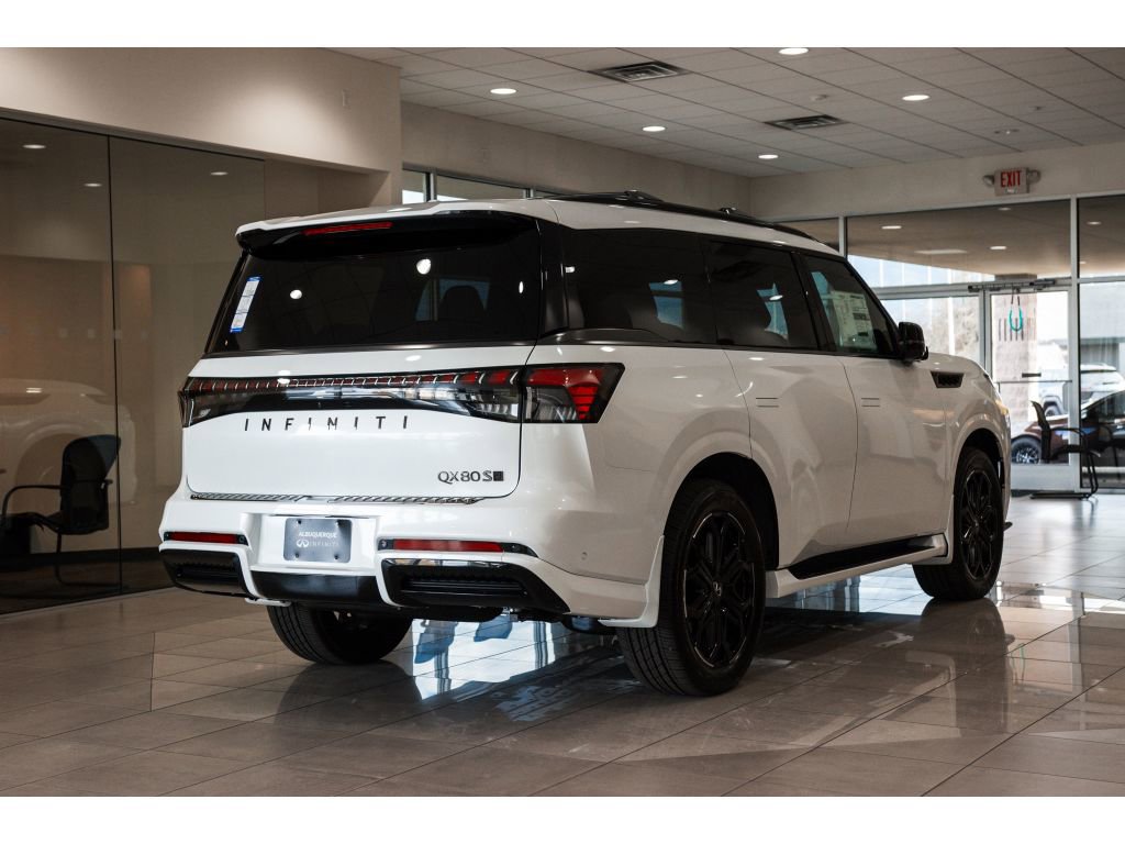 New 2026 INFINITI QX80 4WD image 2