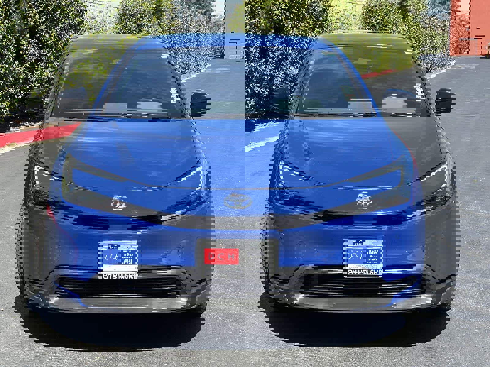 Used 2023 Toyota Prius LE image 6