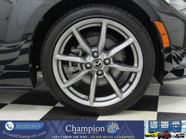 Used 2021 MAZDA MX-5 Miata RF Grand Touring RWD image 4