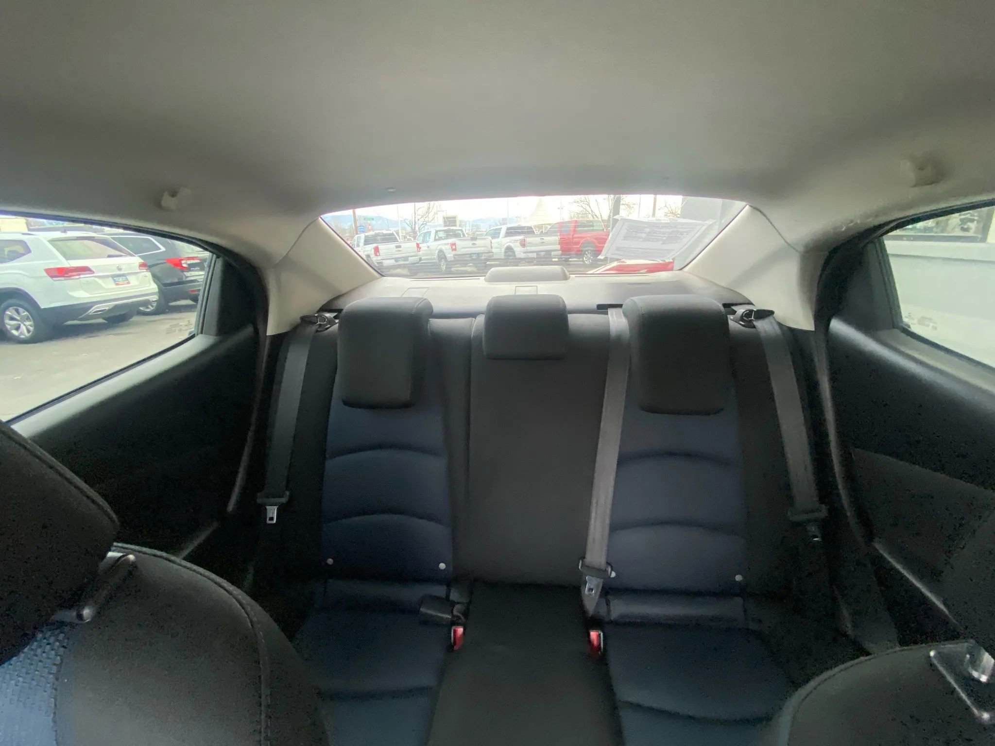Used 2017 Toyota Yaris iA image 19