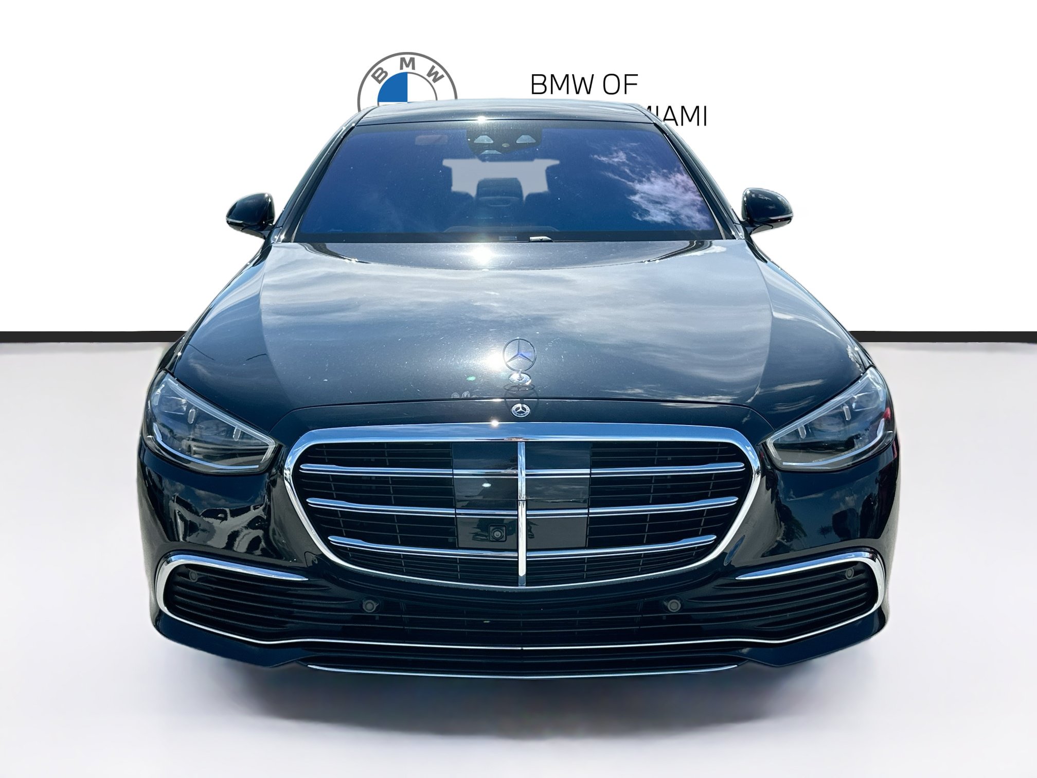 Used 2022 Mercedes-Benz S 580 4MATIC Sedan image 2