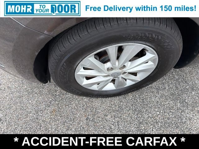 Used 2018 Kia Sedona LX FWD image 11