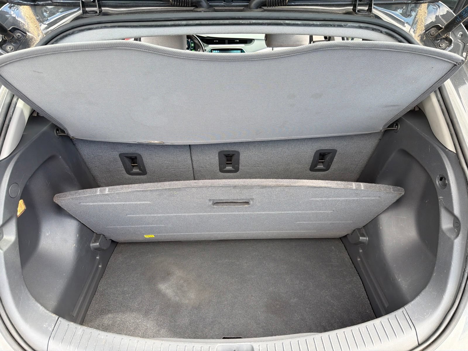Used 2019 Chevrolet Bolt LT FWD image 33