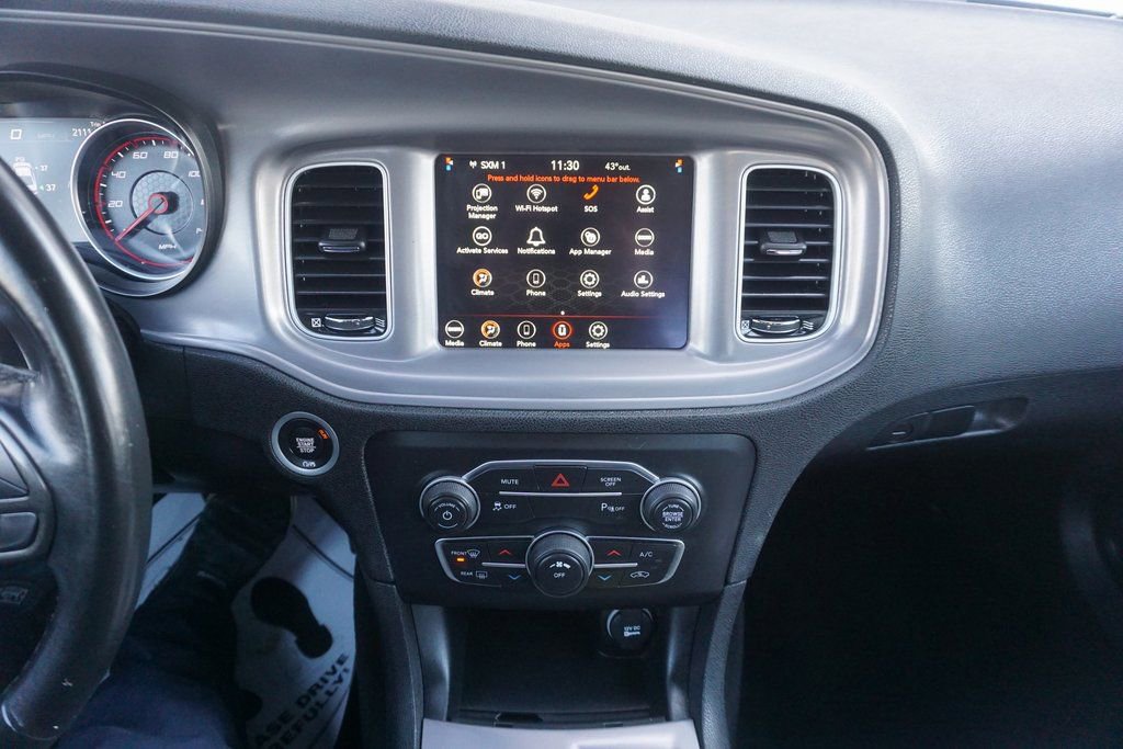 Used 2023 Dodge Charger SXT image 10
