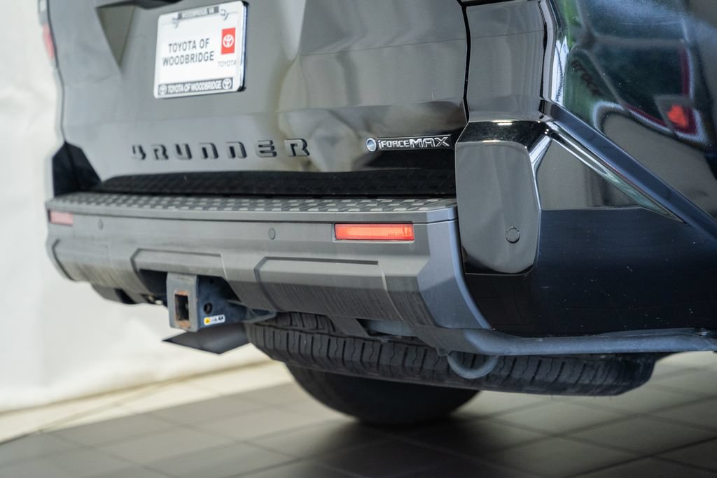 Used 2025 Toyota 4Runner TRD Off-Road AWD/4WD image 8