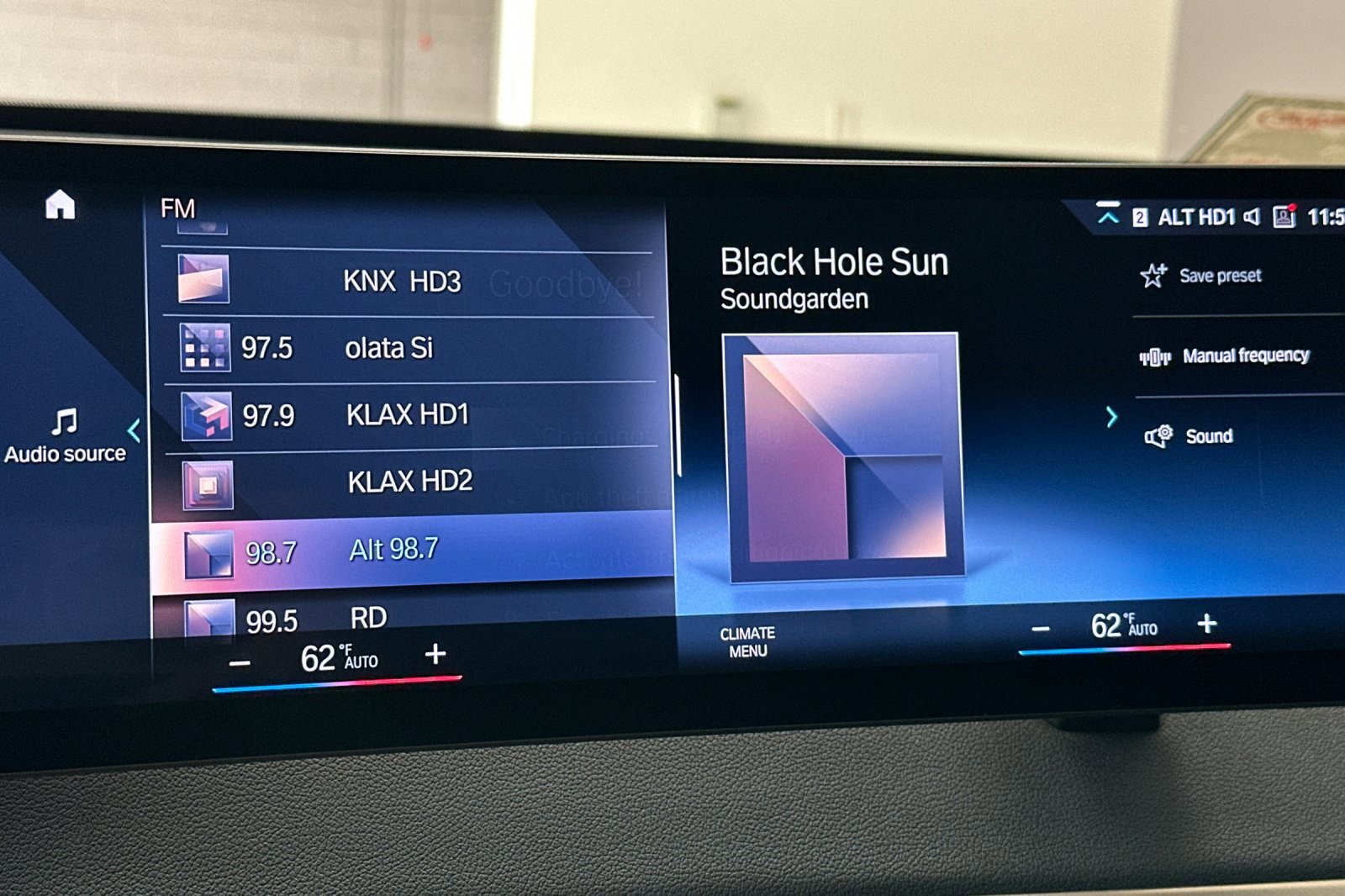 Certified 2023 BMW iX xDrive50 w/ Sport Package image 22