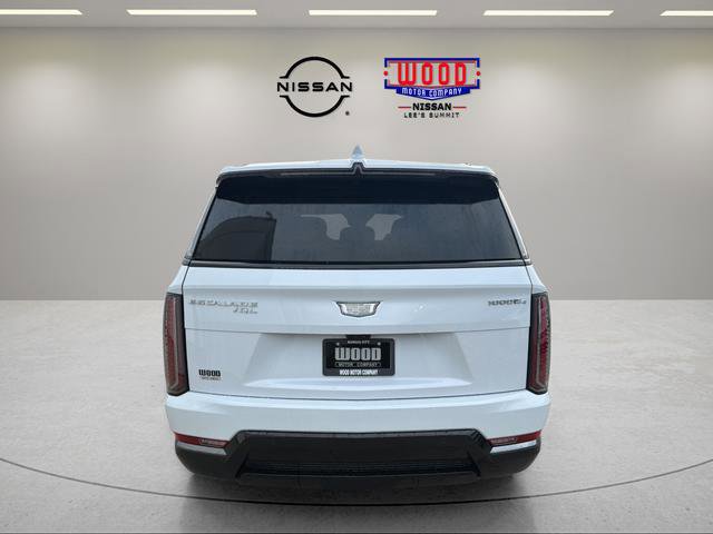 Used 2026 Cadillac Escalade IQL Sport 1 w/ LPO, Floor Liner Package AWD/4WD image 3