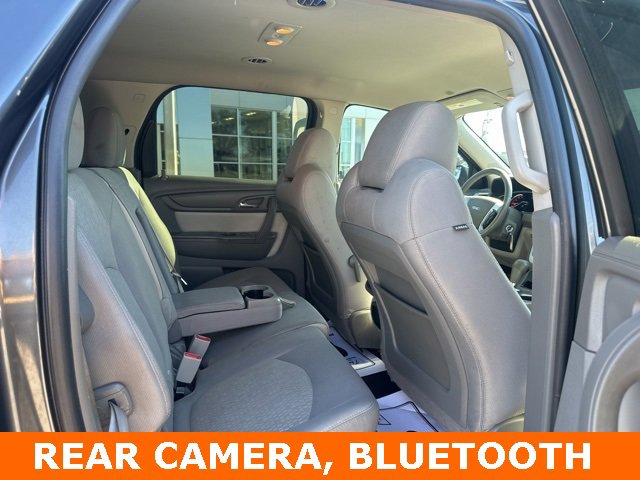 Used 2014 GMC Acadia SLE image 2