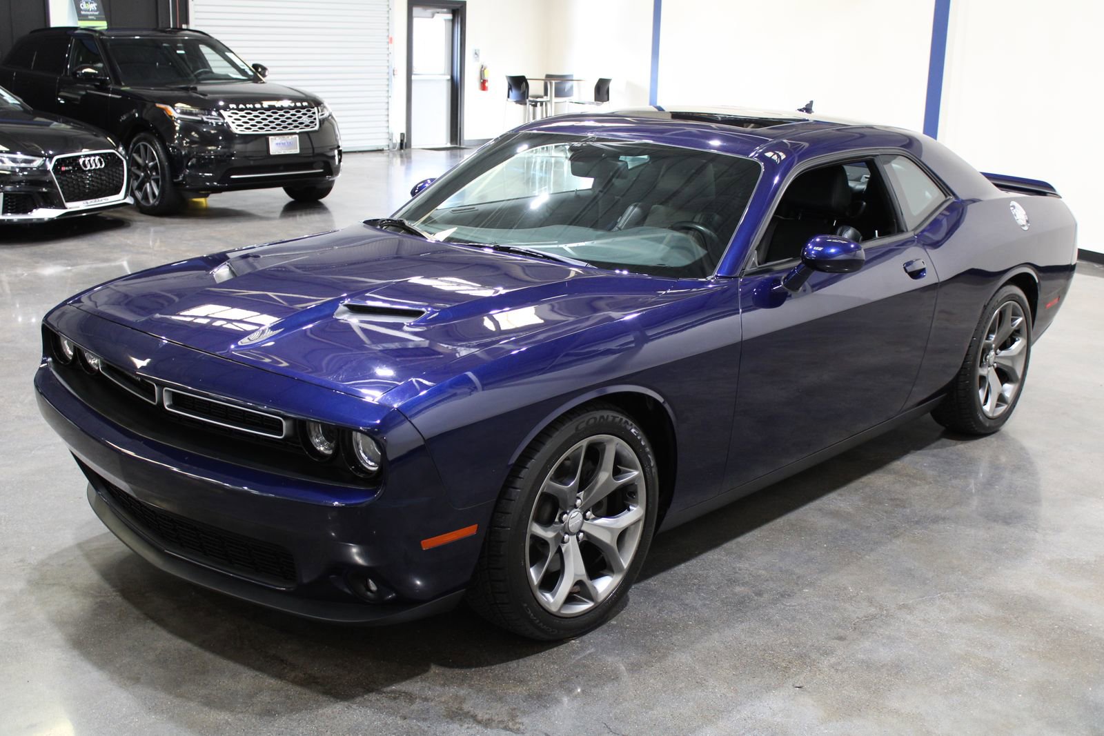 Used 2016 Dodge Challenger SXT Plus image 9