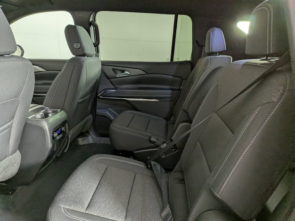 New 2026 Chevrolet Traverse LT w/ Driver Confidence Package AWD/4WD image 30