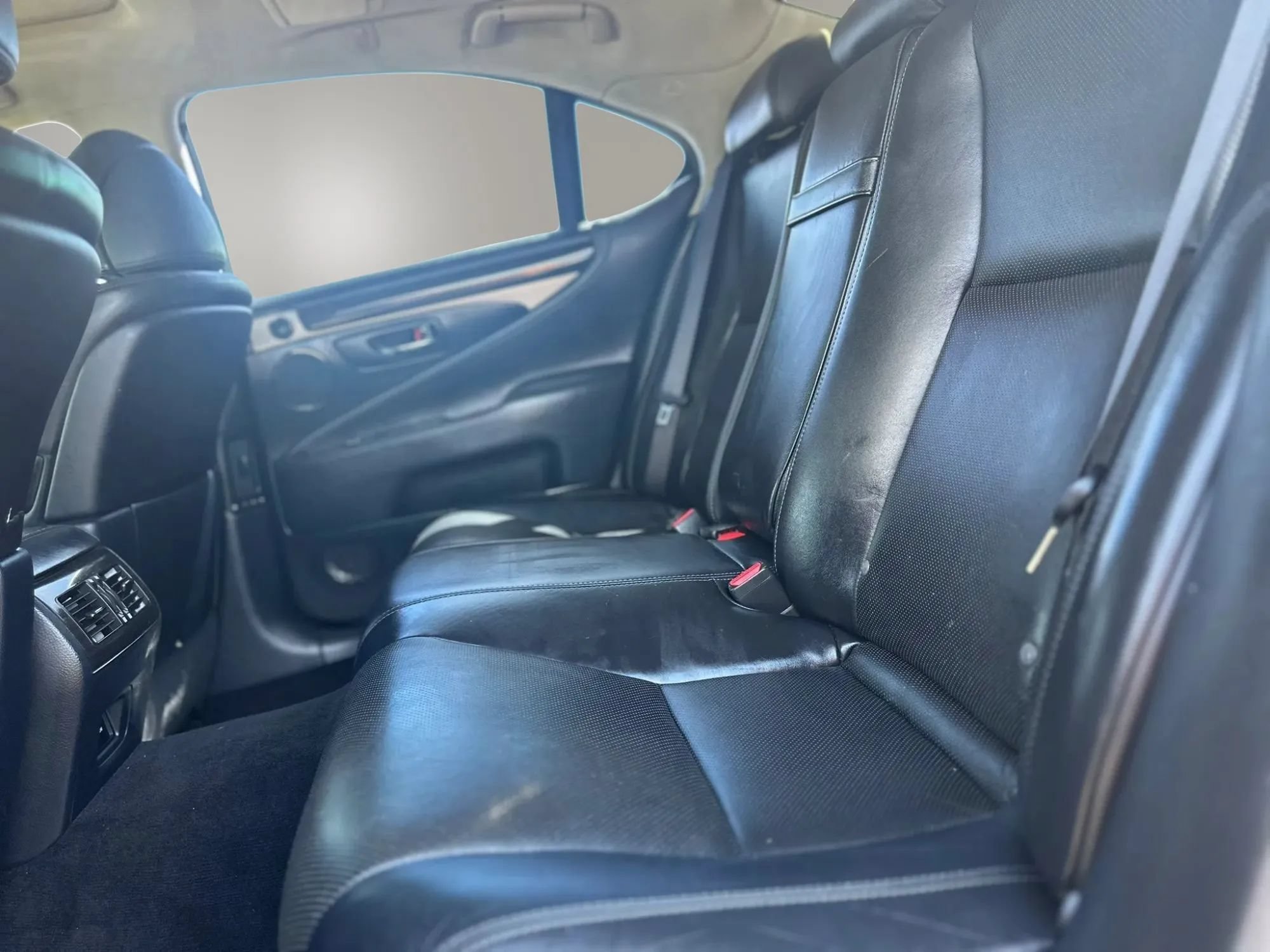 Used 2013 Lexus LS 460 w/ Comfort Pkg RWD image 13