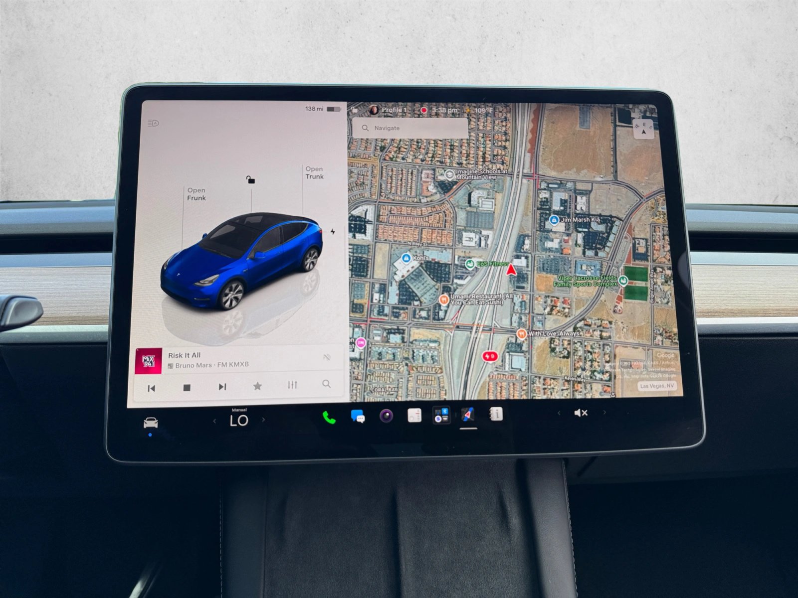 Used 2023 Tesla Model Y 2WD image 15