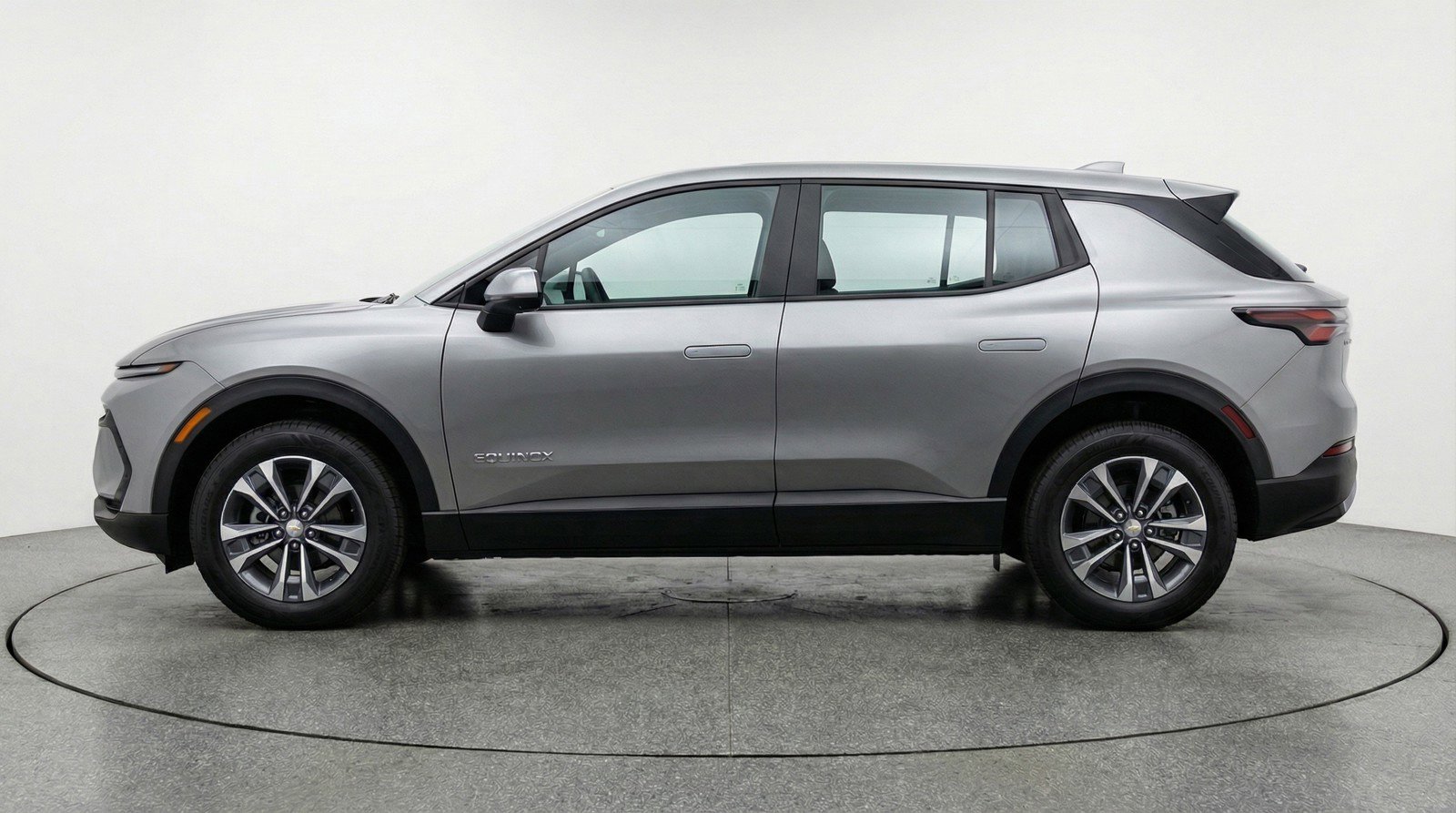 Used 2025 Chevrolet Equinox LT image 5