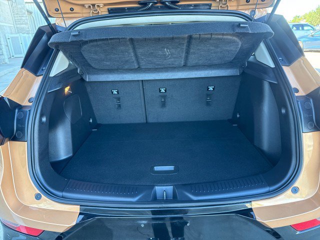 Used 2024 Buick Encore GX Sport Touring w/ Comfort Package FWD image 25