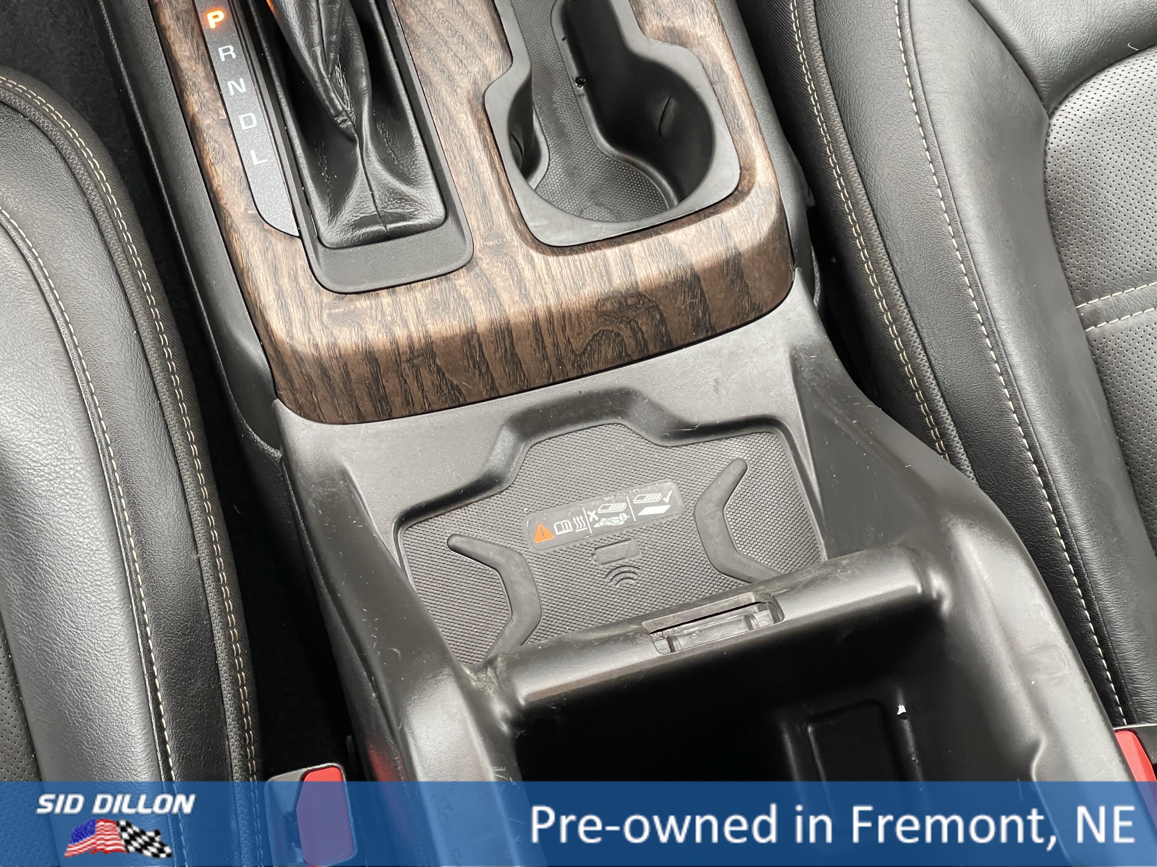 Used 2021 GMC Canyon Denali image 6