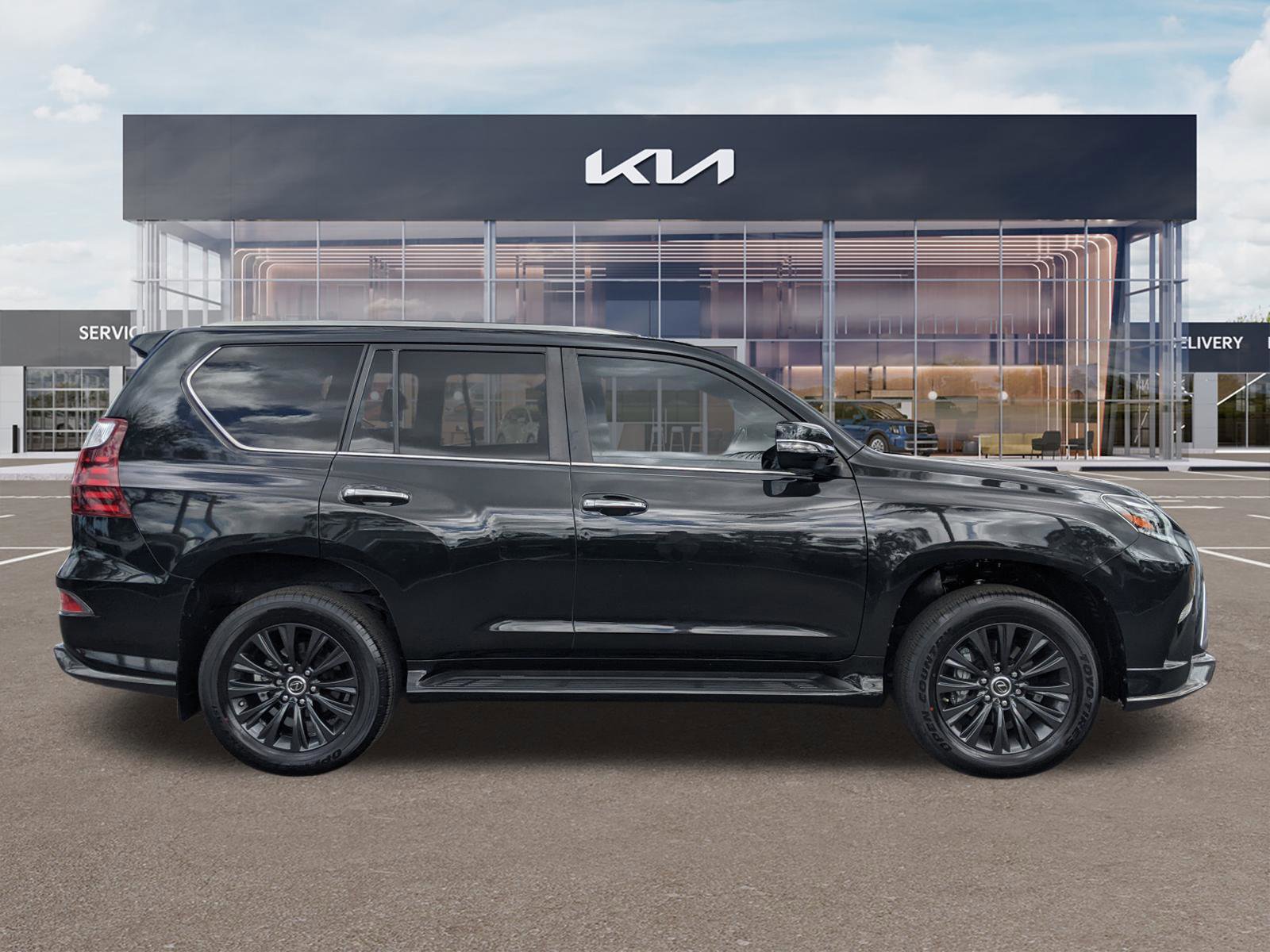 Used 2022 Lexus GX 460 Luxury w/ Sport Design Package image 3