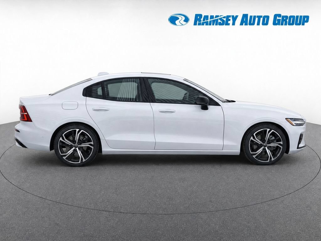 Certified 2024 Volvo S60 B5 Ultimate AWD/4WD image 8