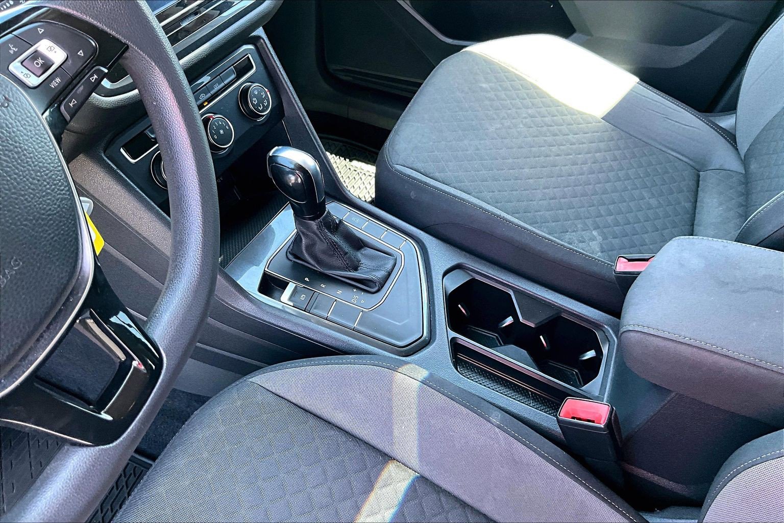 Used 2019 Volkswagen Tiguan S FWD image 9