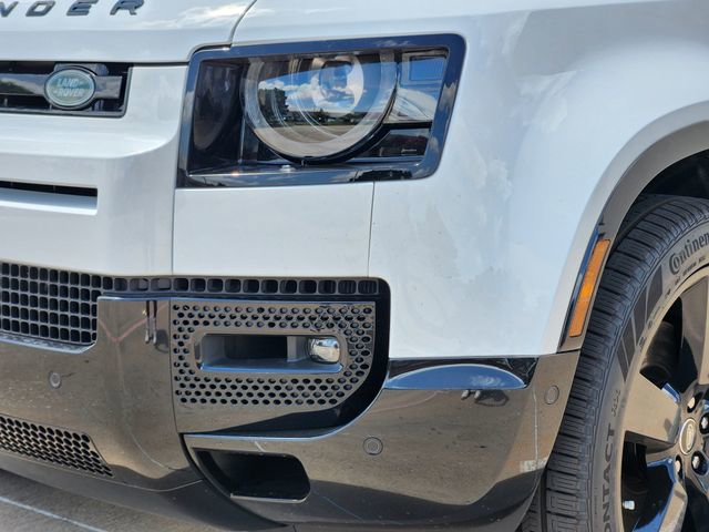 New 2025 Land Rover Defender 110 V8 AWD/4WD image 5